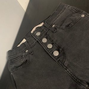 high waisted levi’s